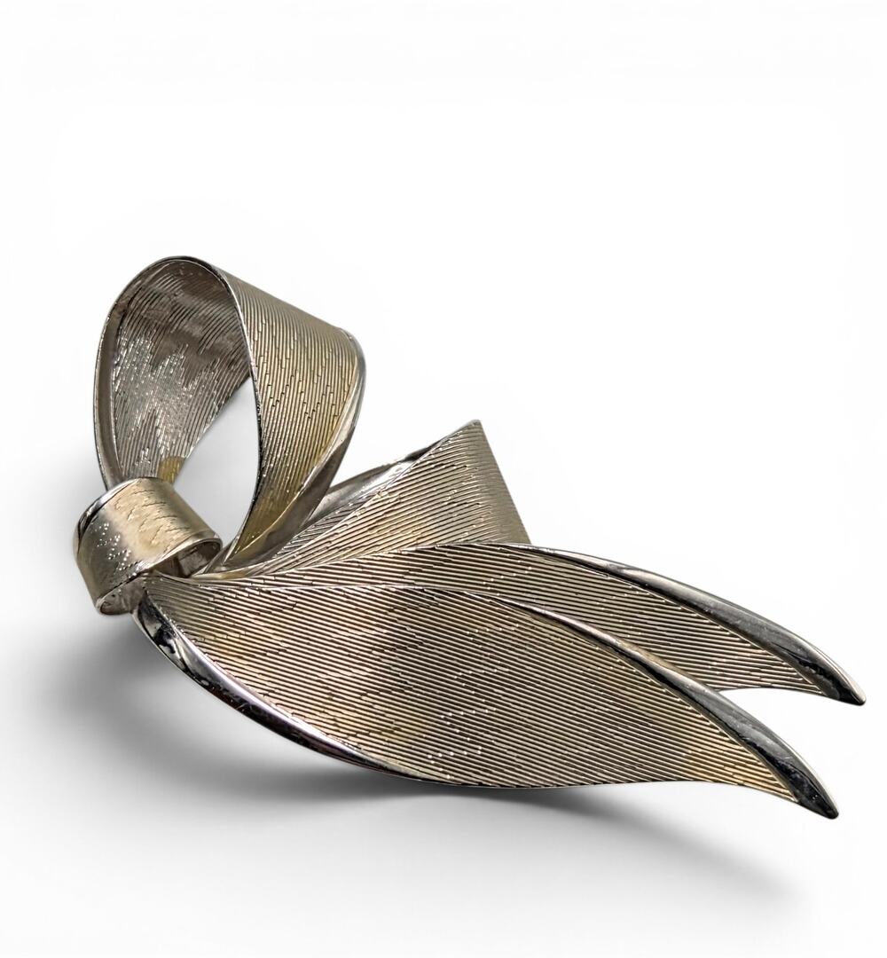 Vintage Coro Textured Silver Tone Ribbon Bow Brooch Mid Century Modern